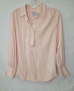 Chico’s Soft Pink Blouse Size 1 (W 8-10) Lightweight V-Neck Modal